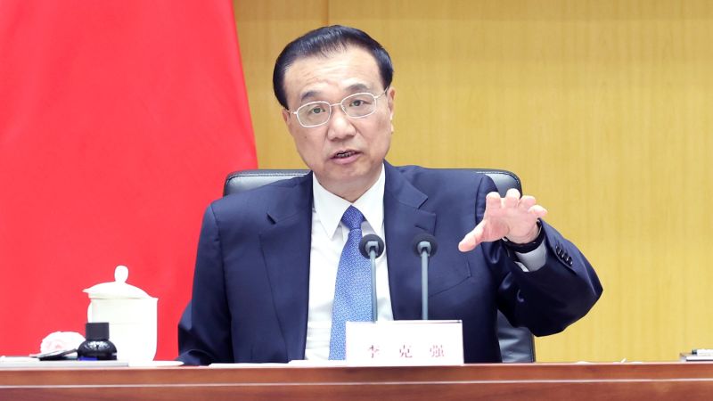 China faces ‘complex and grave’ job market, warns Premier Li – CNN