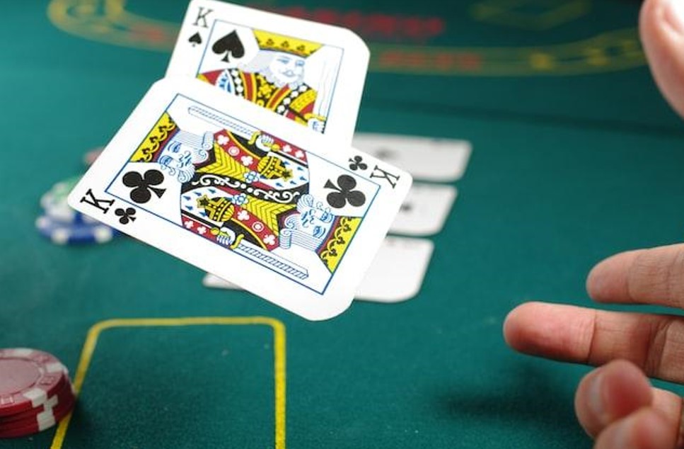 Best Casino Games And Their Pros And Cons