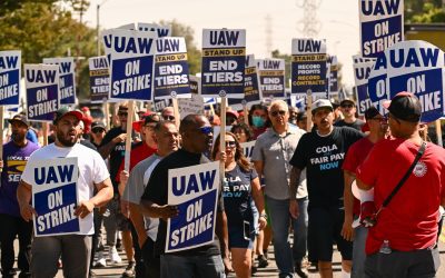 UAW again threatens to expand strikes at Detroit automakers if progress isn’t made by Friday