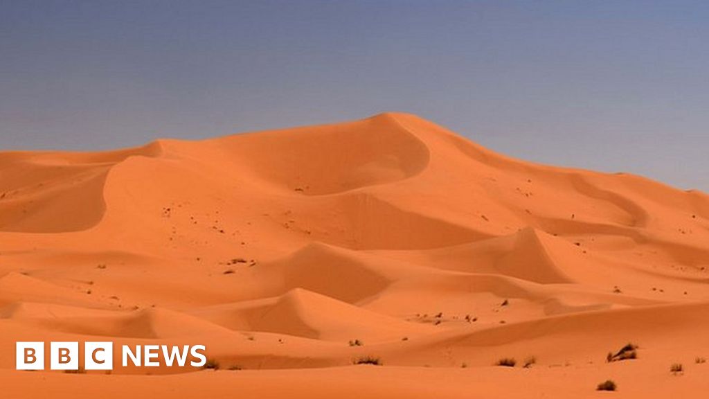 Mystery of giant star sand dunes solved