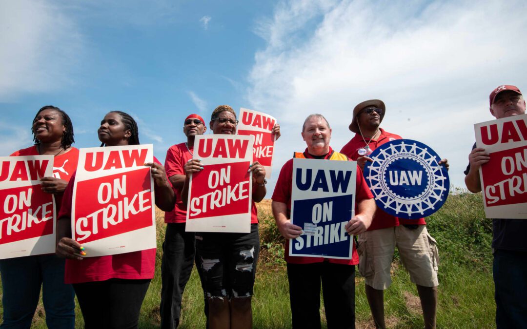 Mercedes-Benz workers in Alabama vote against UAW union membership